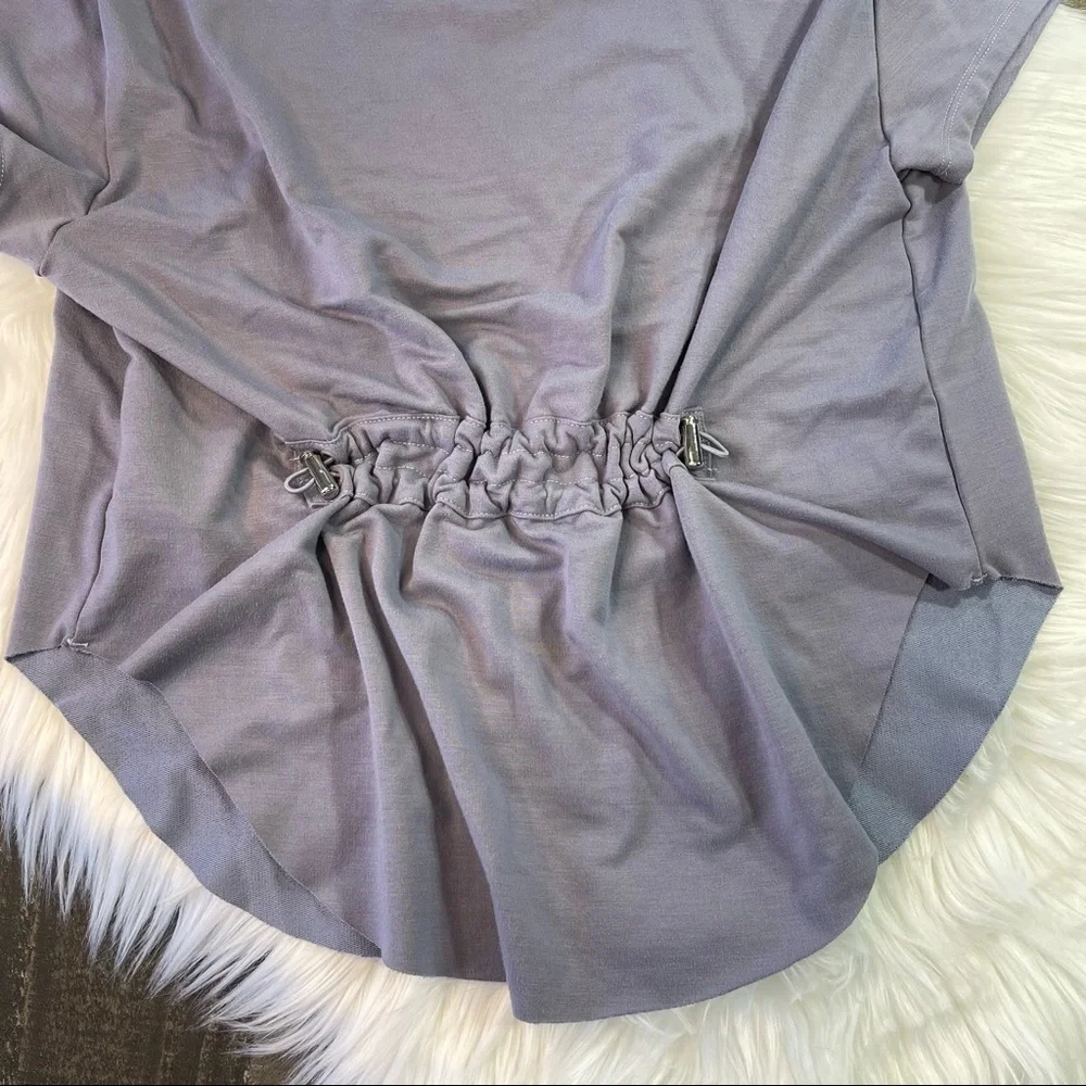 Gymshark Short Sleeve Top size Small